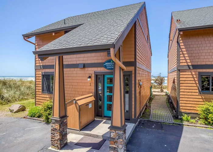 Breakers Beach House 1